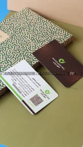 محصول کارت ویزیت لمینت مات چاپ دیجیتال پیکس
